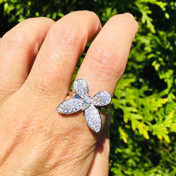 New! Anna Zuckerman Butterfly Ring - Picture 1 of 6